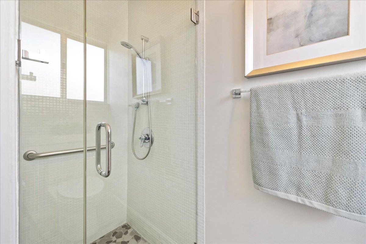 Detail Gallery Image 28 of 45 For 2441 Greer Rd, Palo Alto,  CA 94303 - 4 Beds | 2 Baths