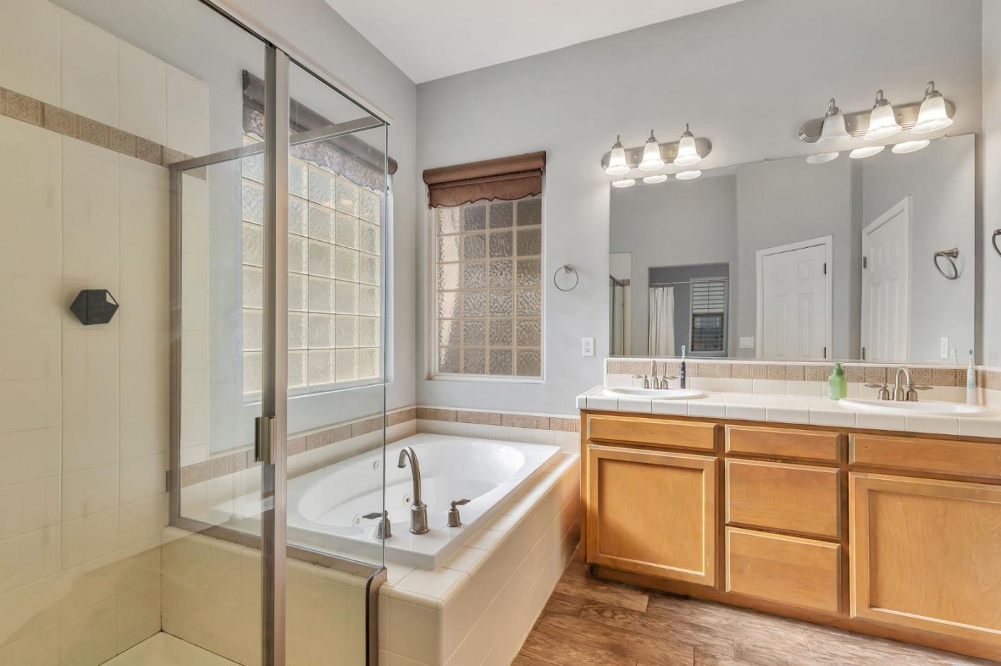 Detail Gallery Image 25 of 34 For 839 S Susan Ave, Kerman,  CA 93630 - 4 Beds | 2 Baths