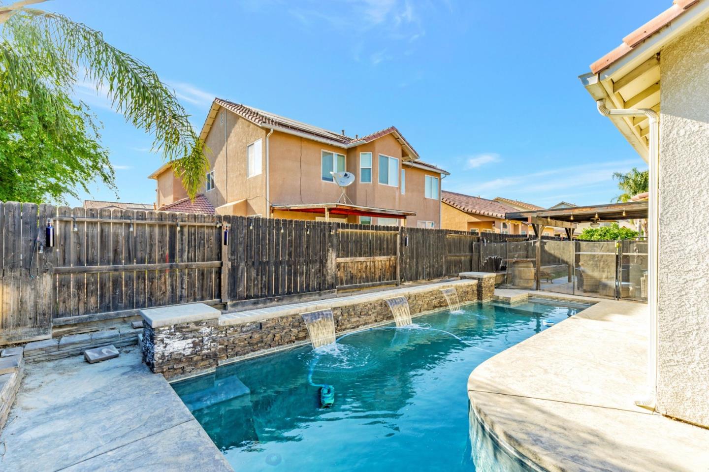 Detail Gallery Image 30 of 34 For 839 S Susan Ave, Kerman,  CA 93630 - 4 Beds | 2 Baths