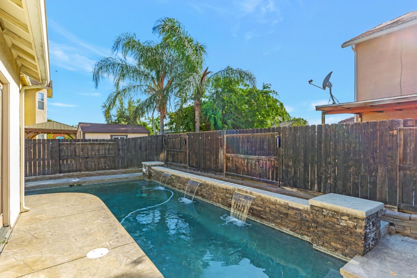 Detail Gallery Image 31 of 34 For 839 S Susan Ave, Kerman,  CA 93630 - 4 Beds | 2 Baths