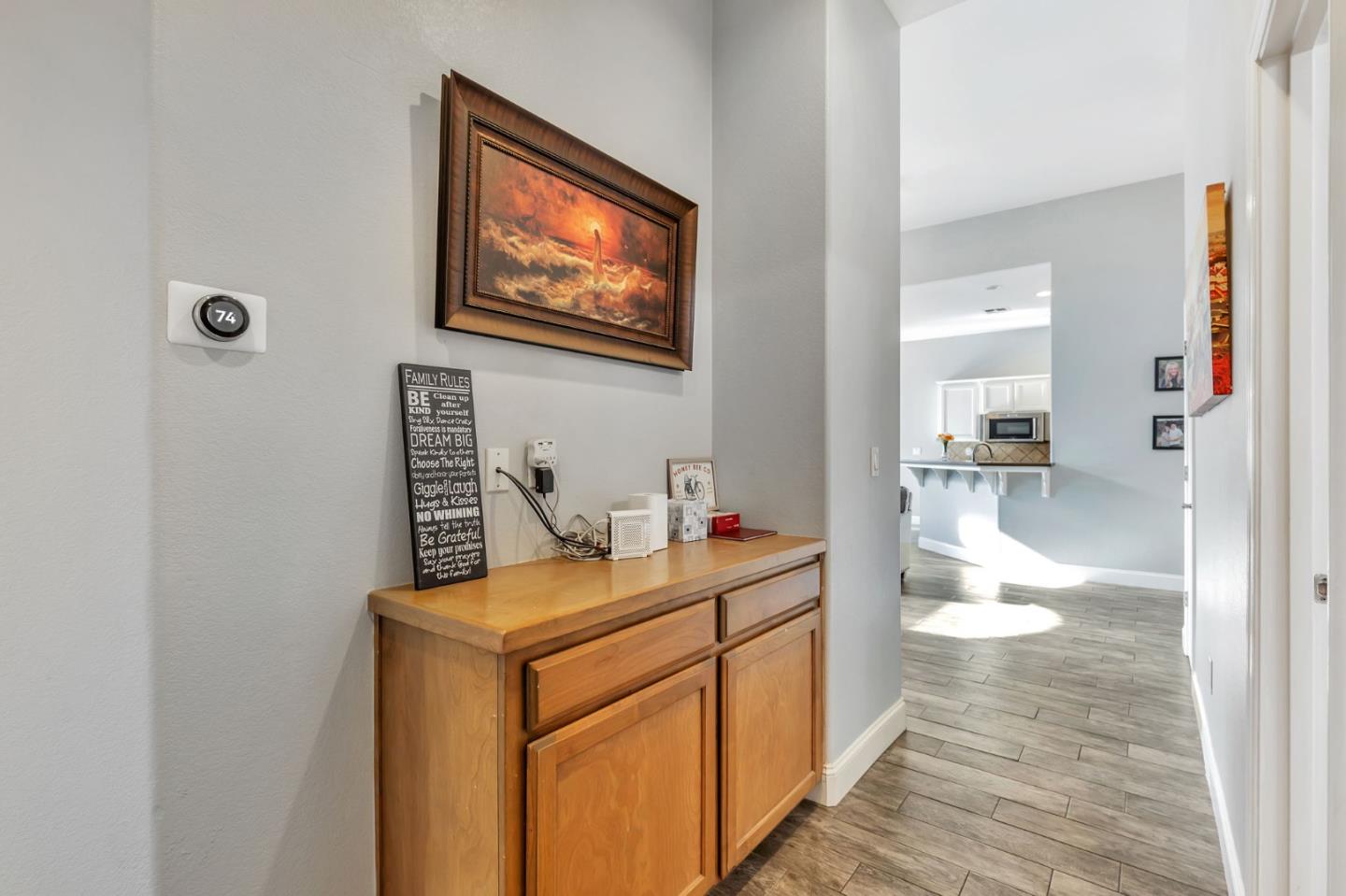 Detail Gallery Image 5 of 34 For 839 S Susan Ave, Kerman,  CA 93630 - 4 Beds | 2 Baths
