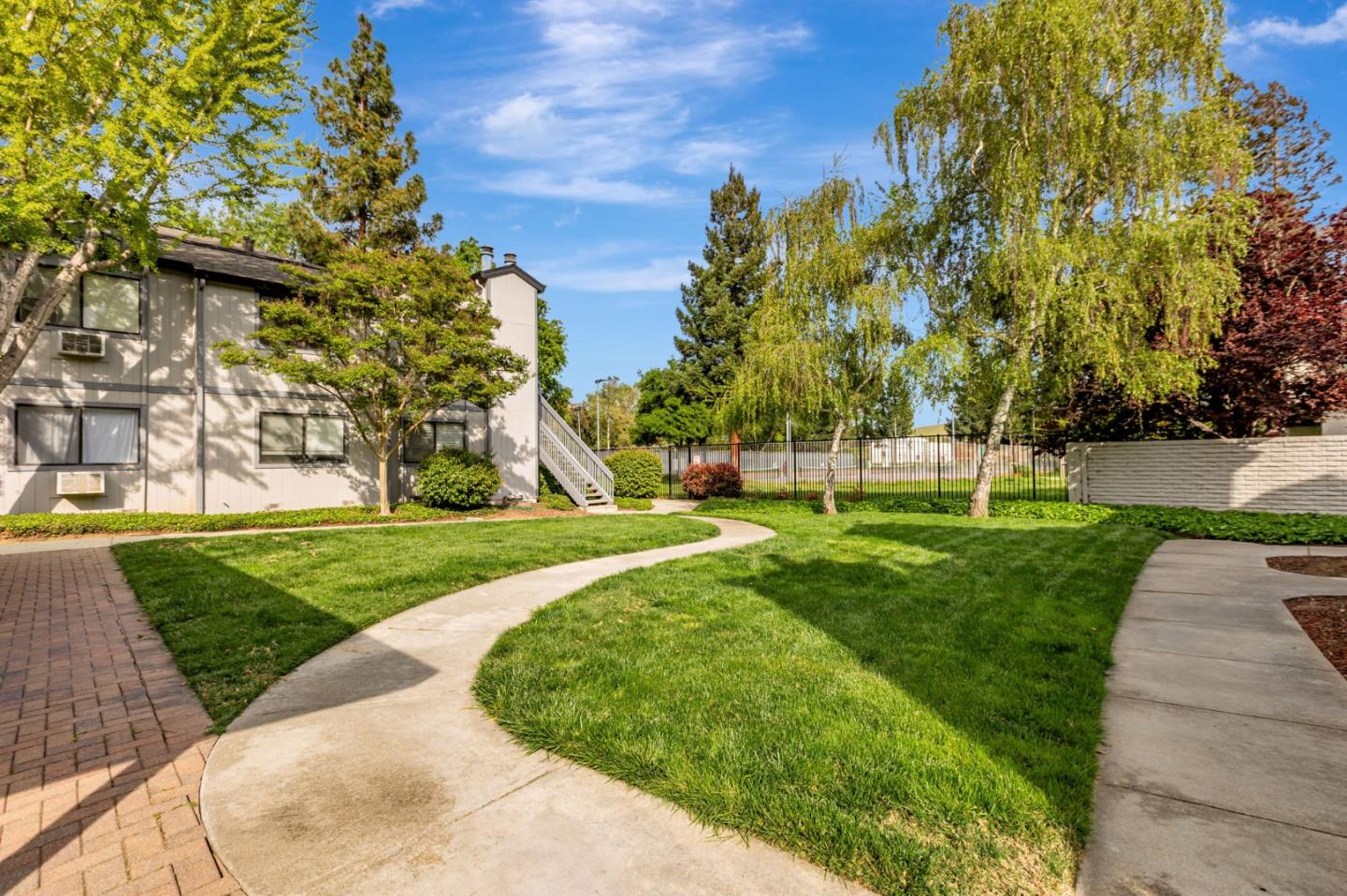Detail Gallery Image 27 of 33 For 188 Sunwood Meadows Pl, San Jose,  CA 95119 - 2 Beds | 2 Baths