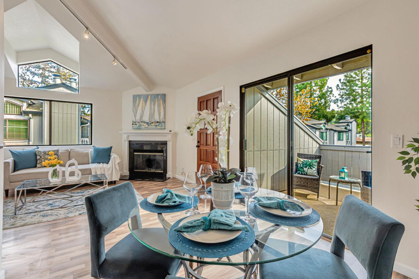 Detail Gallery Image 9 of 33 For 188 Sunwood Meadows Pl, San Jose,  CA 95119 - 2 Beds | 2 Baths