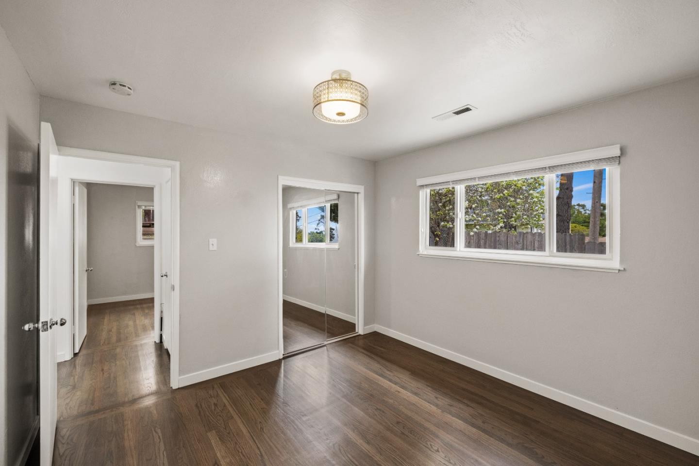 Detail Gallery Image 17 of 27 For 604 Mar Vista Dr, Monterey,  CA 93940 - 3 Beds | 2 Baths
