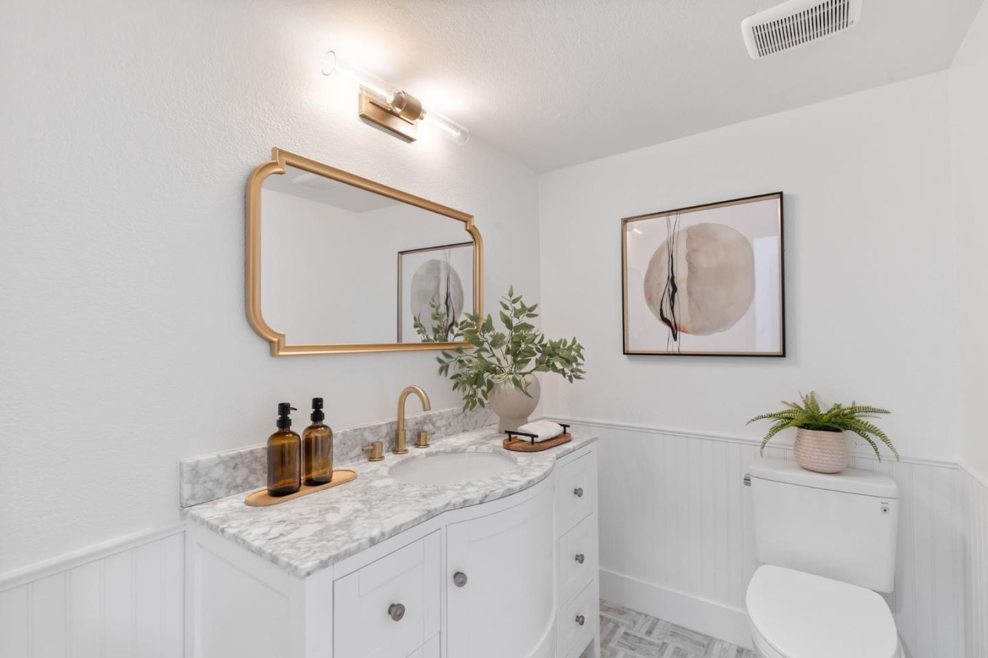 Detail Gallery Image 11 of 27 For 721 Hibiscus Pl, San Jose,  CA 95117 - 3 Beds | 2/1 Baths
