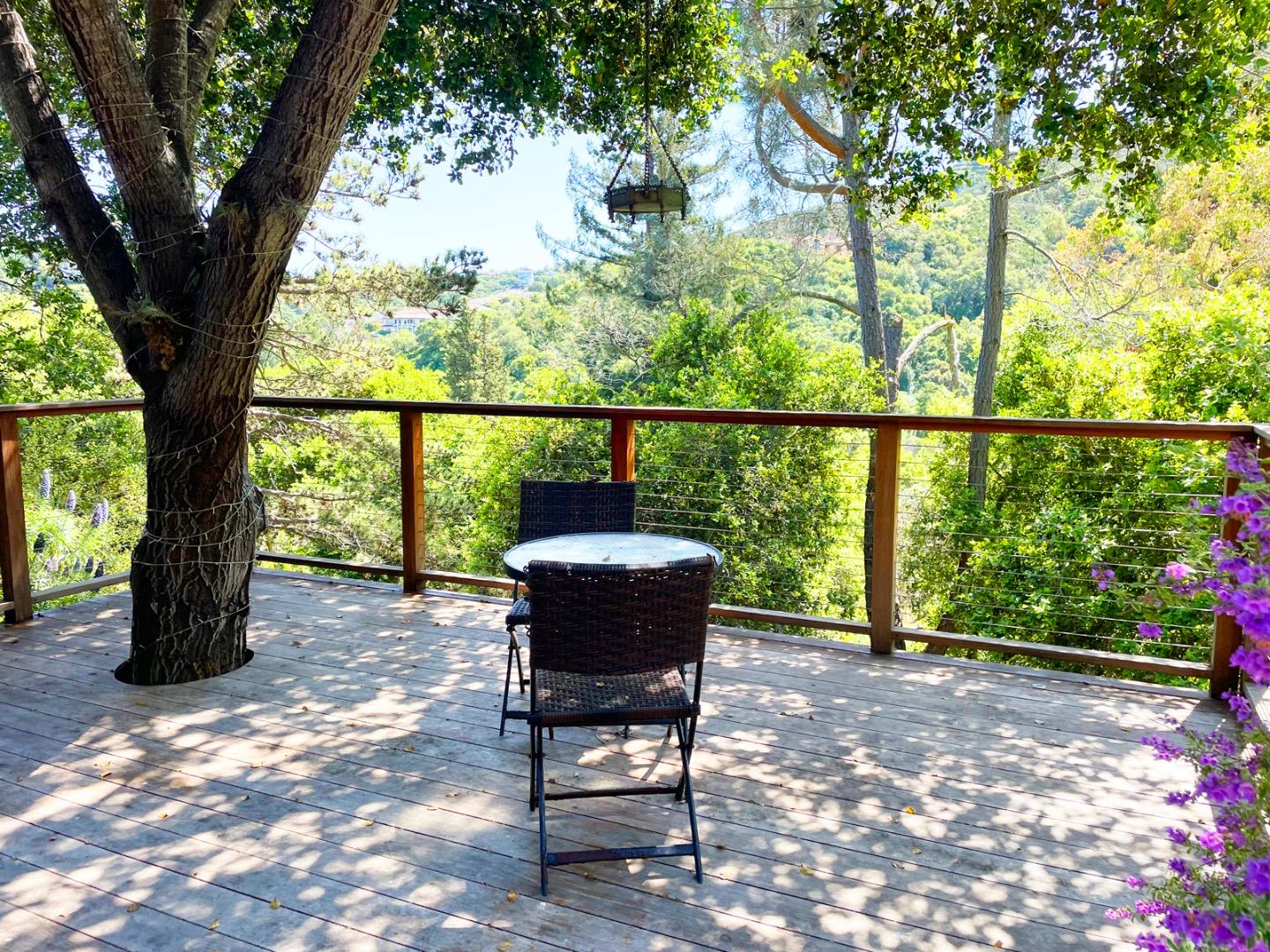 Detail Gallery Image 30 of 41 For 135 Lynton Ave, San Carlos,  CA 94070 - 4 Beds | 4 Baths