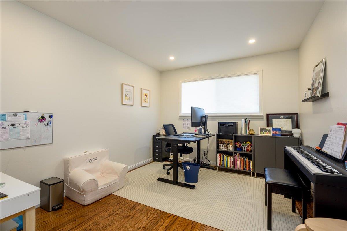 Detail Gallery Image 17 of 26 For 1089 Annapolis Dr, San Mateo,  CA 94403 - 3 Beds | 2 Baths