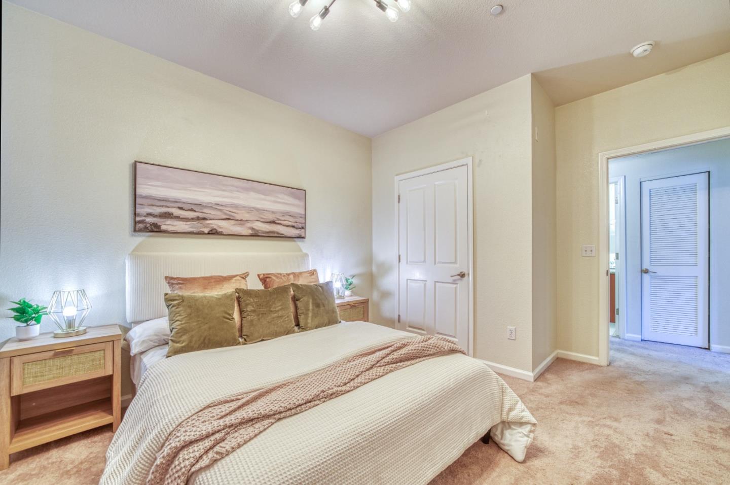 Detail Gallery Image 16 of 39 For 1445 Fruitdale Ave #101,  San Jose,  CA 95128 - 1 Beds | 1 Baths