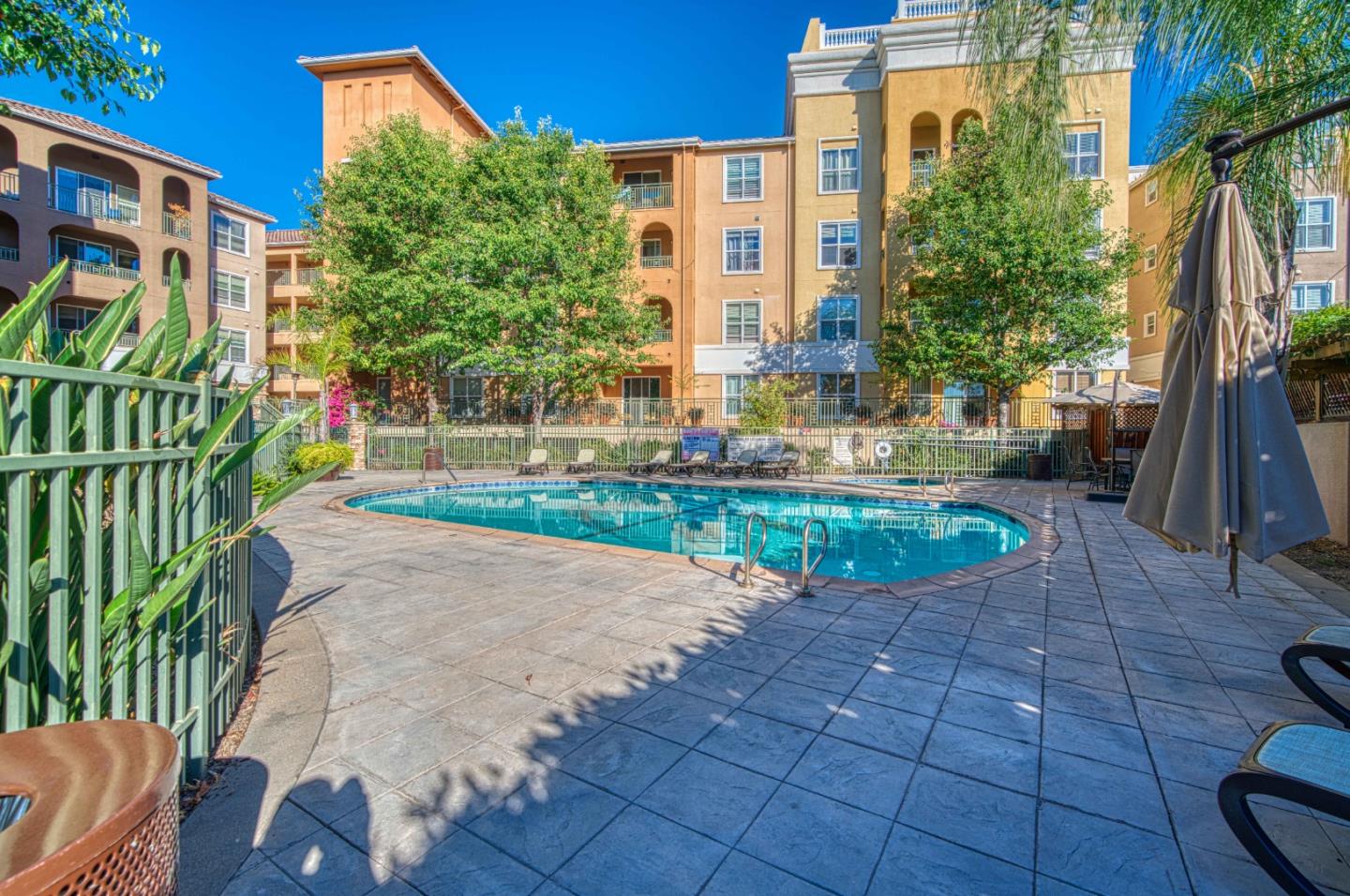 Detail Gallery Image 34 of 39 For 1445 Fruitdale Ave #101,  San Jose,  CA 95128 - 1 Beds | 1 Baths