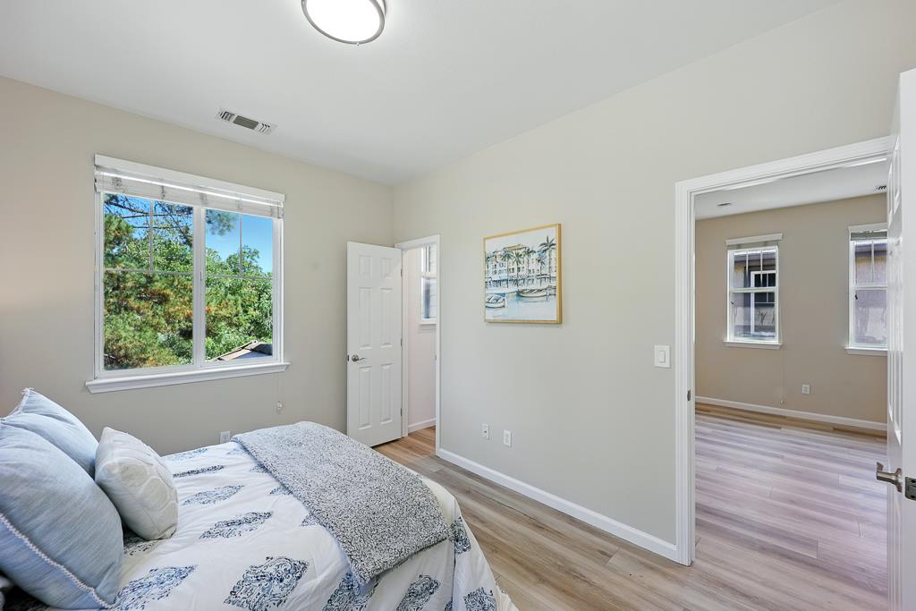 Detail Gallery Image 29 of 60 For 670 Woodland Ter, San Jose,  CA 95112 - 4 Beds | 2/1 Baths