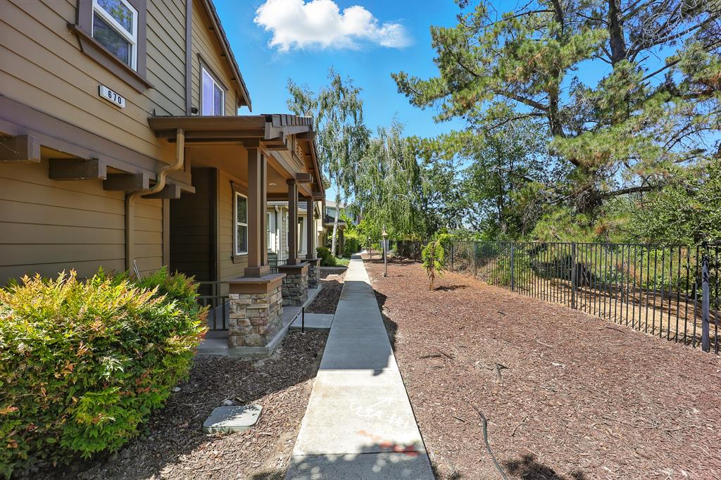 Detail Gallery Image 57 of 60 For 670 Woodland Ter, San Jose,  CA 95112 - 4 Beds | 2/1 Baths