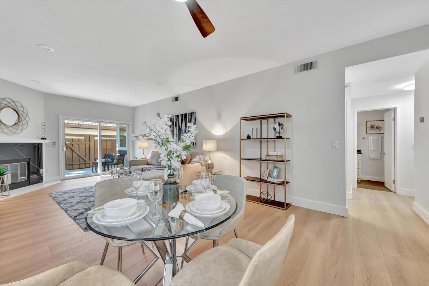 Detail Gallery Image 8 of 25 For 1400 Bowe Ave #306,  Santa Clara,  CA 95051 - 2 Beds | 2 Baths