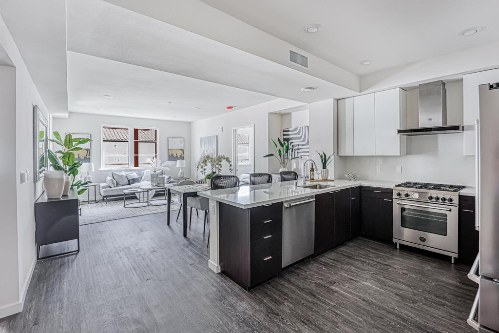 Detail Gallery Image 14 of 20 For 1850 El Camino Real #204,  Santa Clara,  CA 95050 - 2 Beds | 2 Baths