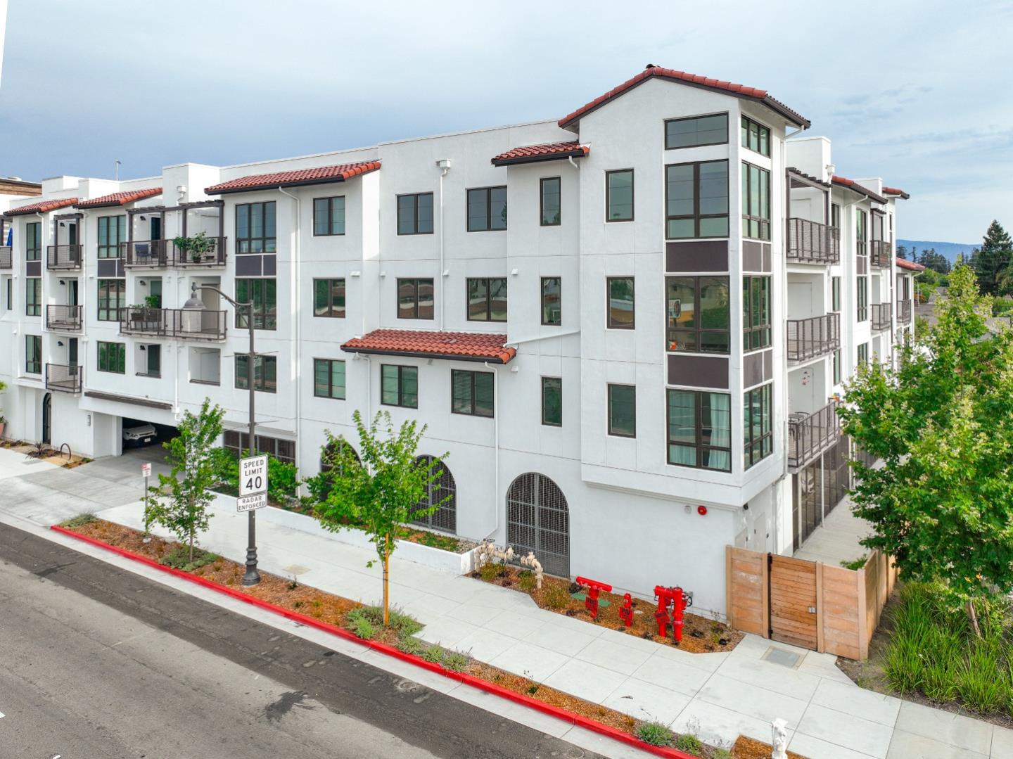 Detail Gallery Image 5 of 20 For 1850 El Camino Real #204,  Santa Clara,  CA 95050 - 2 Beds | 2 Baths