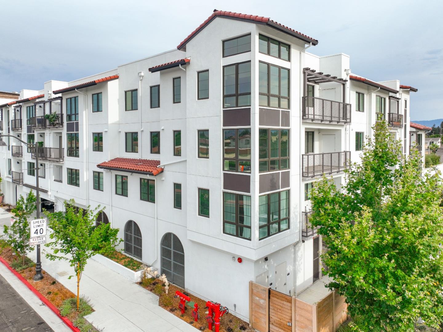 Detail Gallery Image 6 of 20 For 1850 El Camino Real #204,  Santa Clara,  CA 95050 - 2 Beds | 2 Baths
