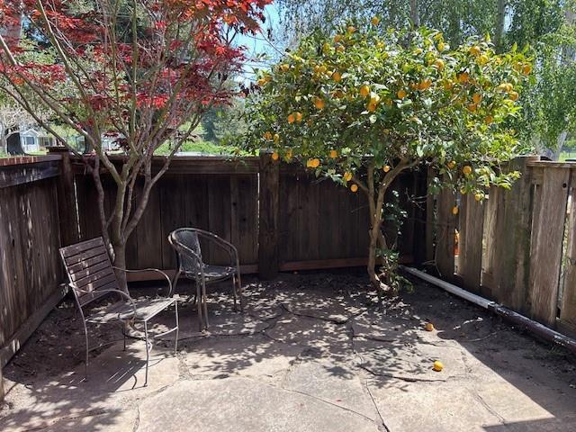 Detail Gallery Image 5 of 12 For 157 Frederick St, Santa Cruz,  CA 95062 - 3 Beds | 2/1 Baths