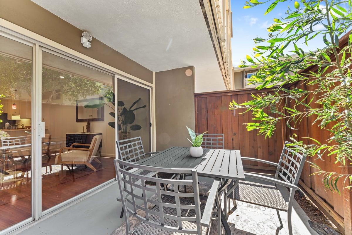 Detail Gallery Image 14 of 20 For 1101 Continentals Way #104,  Belmont,  CA 94002 - 1 Beds | 1 Baths
