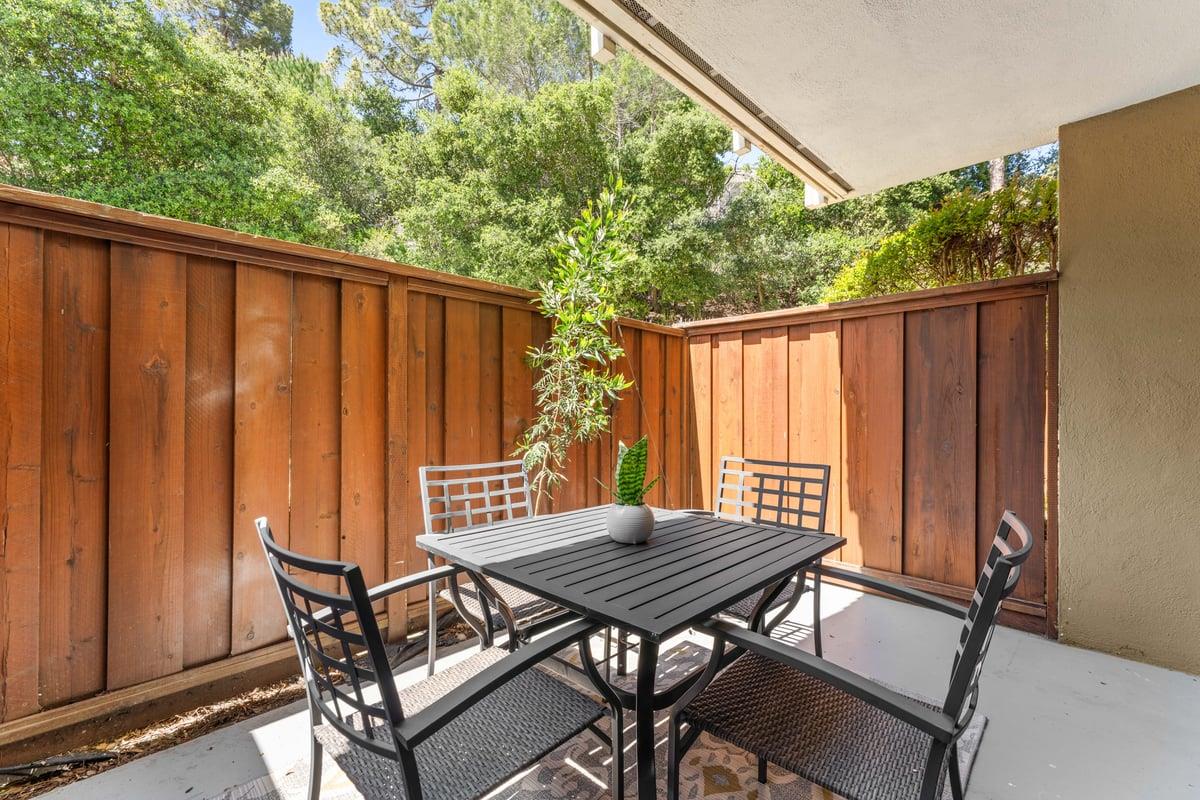 Detail Gallery Image 15 of 20 For 1101 Continentals Way #104,  Belmont,  CA 94002 - 1 Beds | 1 Baths