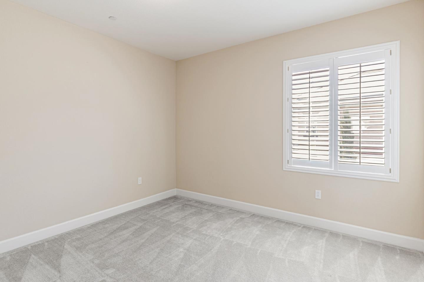 Detail Gallery Image 25 of 45 For 2888 Lemon Grass Ln, Gilroy,  CA 95020 - 5 Beds | 4/1 Baths