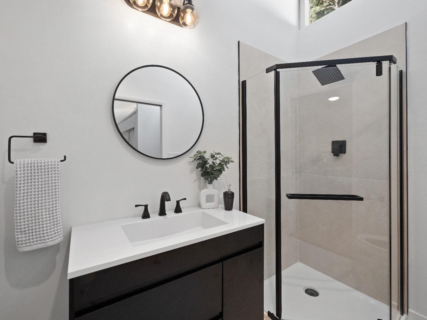 Detail Gallery Image 11 of 17 For 201 Lake St, Boulder Creek,  CA 95006 - 3 Beds | 2 Baths
