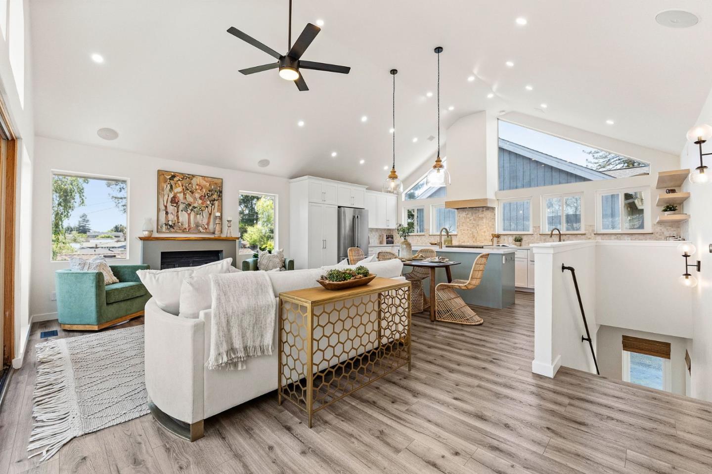 Detail Gallery Image 4 of 35 For 2846 Rosedale Ave, Soquel,  CA 95073 - 3 Beds | 2/1 Baths