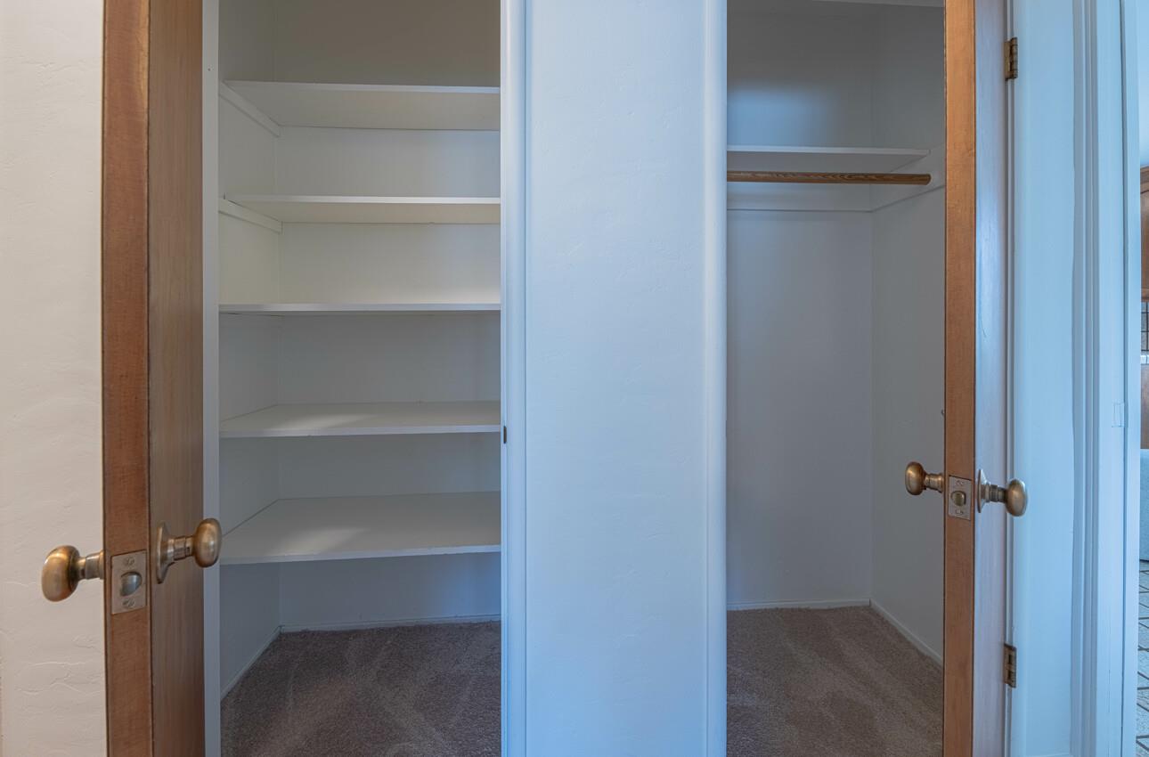 Detail Gallery Image 17 of 33 For 118 Seeno St, Monterey,  CA 93940 - 3 Beds | 1/1 Baths