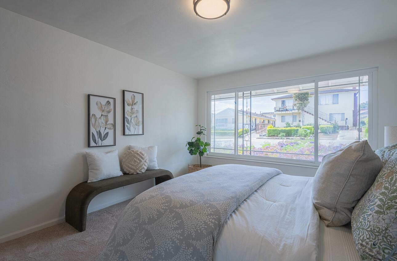 Detail Gallery Image 19 of 33 For 118 Seeno St, Monterey,  CA 93940 - 3 Beds | 1/1 Baths