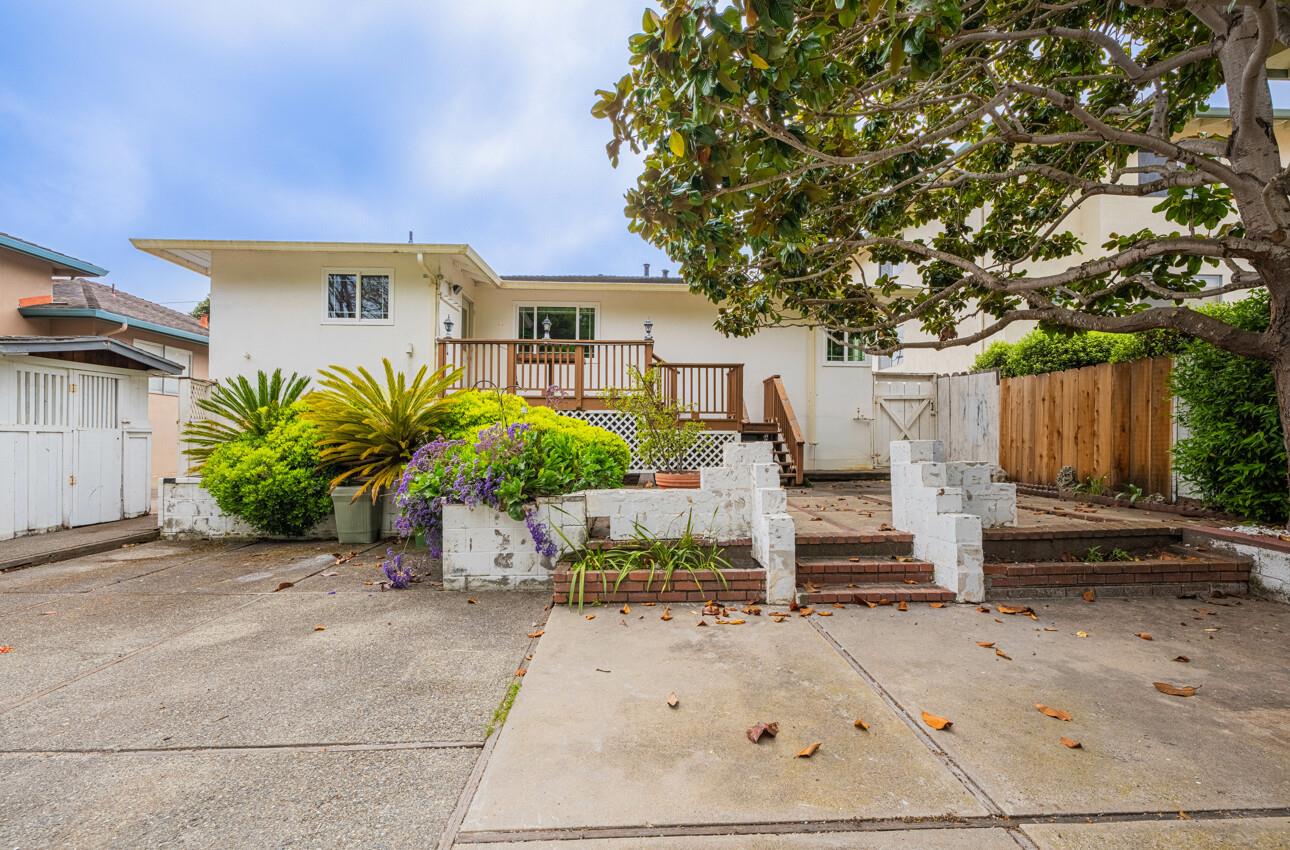 Detail Gallery Image 30 of 33 For 118 Seeno St, Monterey,  CA 93940 - 3 Beds | 1/1 Baths