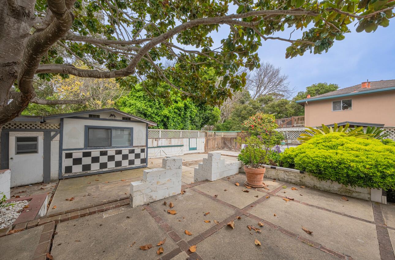 Detail Gallery Image 32 of 33 For 118 Seeno St, Monterey,  CA 93940 - 3 Beds | 1/1 Baths
