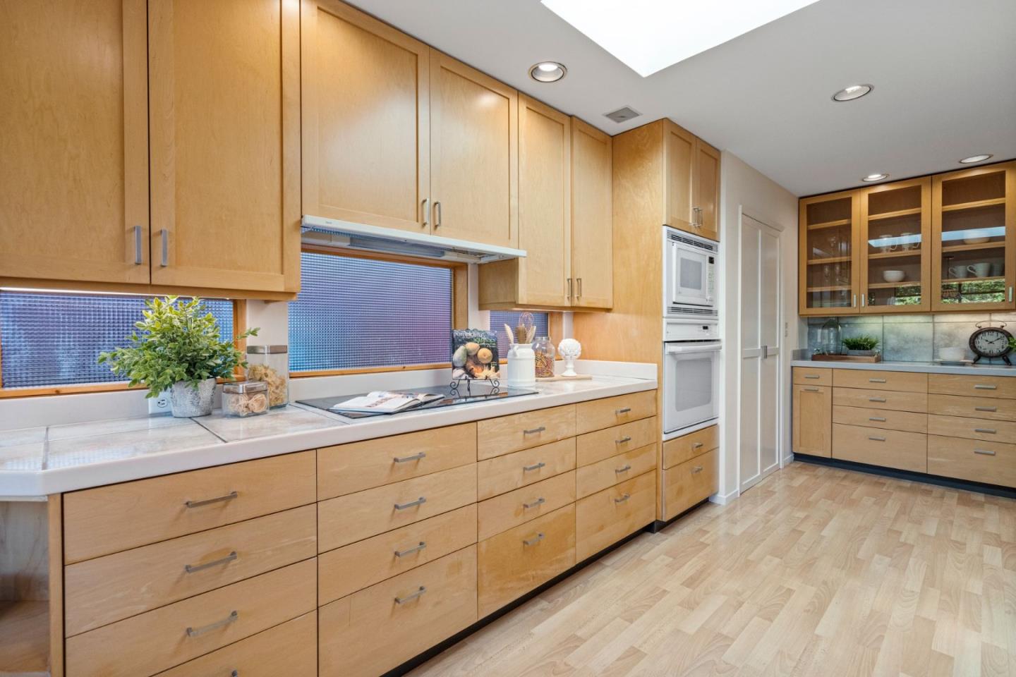Detail Gallery Image 18 of 56 For 683 Georgia Ave, Palo Alto,  CA 94306 - 5 Beds | 4 Baths