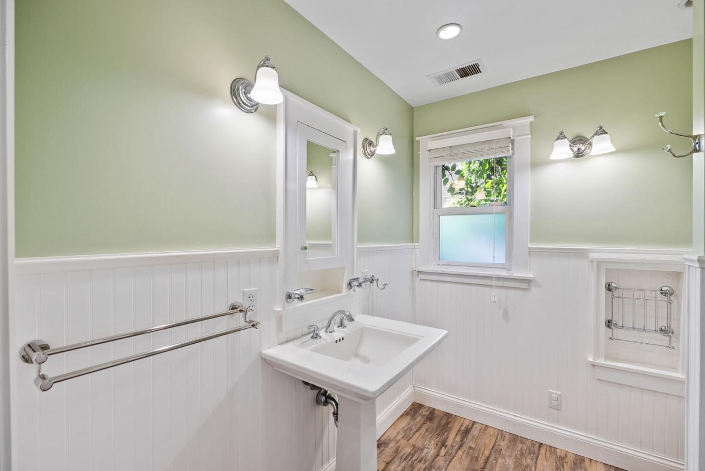 Detail Gallery Image 28 of 57 For 870 N 5th St, San Jose,  CA 95112 - 2 Beds | 1 Baths