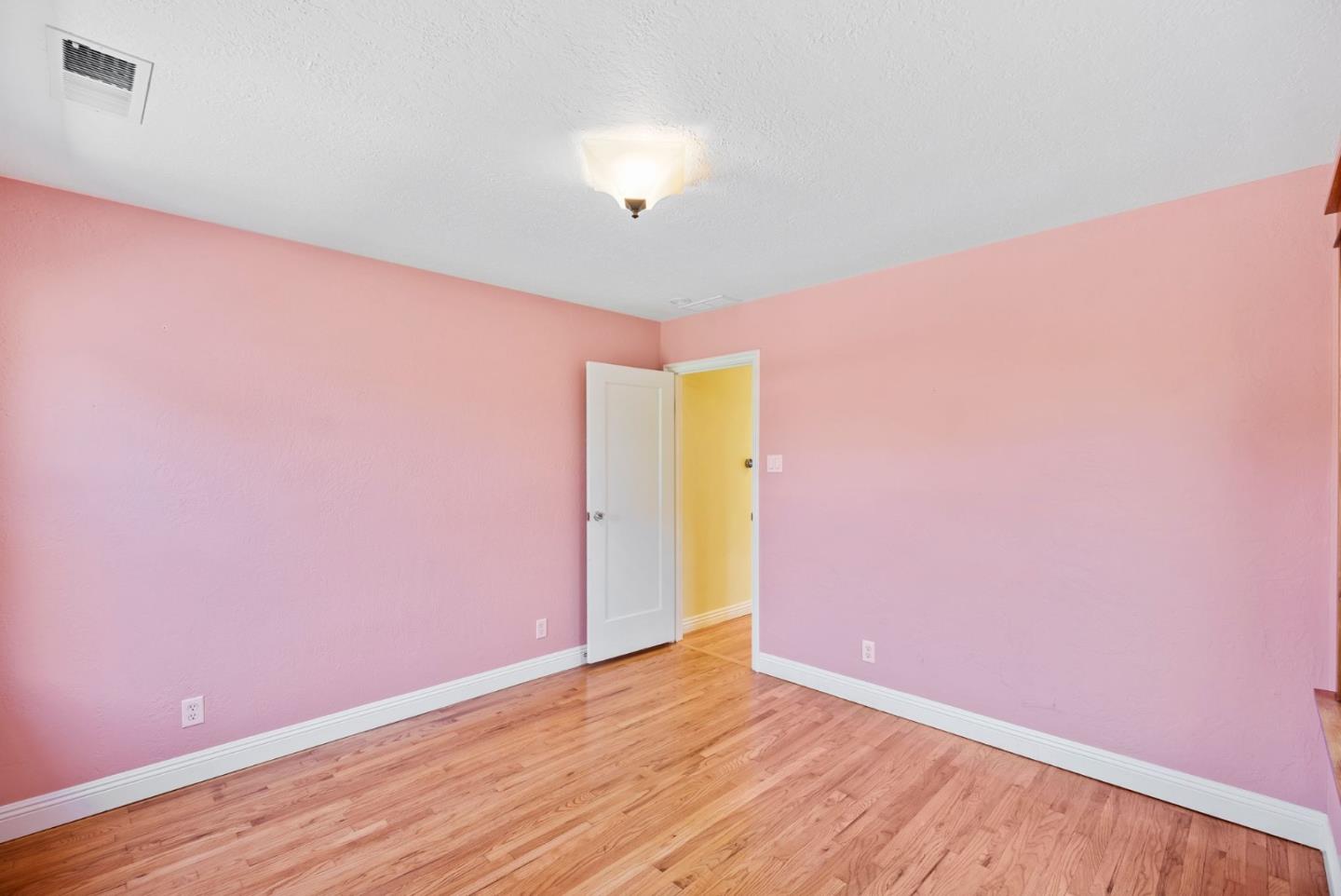 Detail Gallery Image 31 of 57 For 870 N 5th St, San Jose,  CA 95112 - 2 Beds | 1 Baths