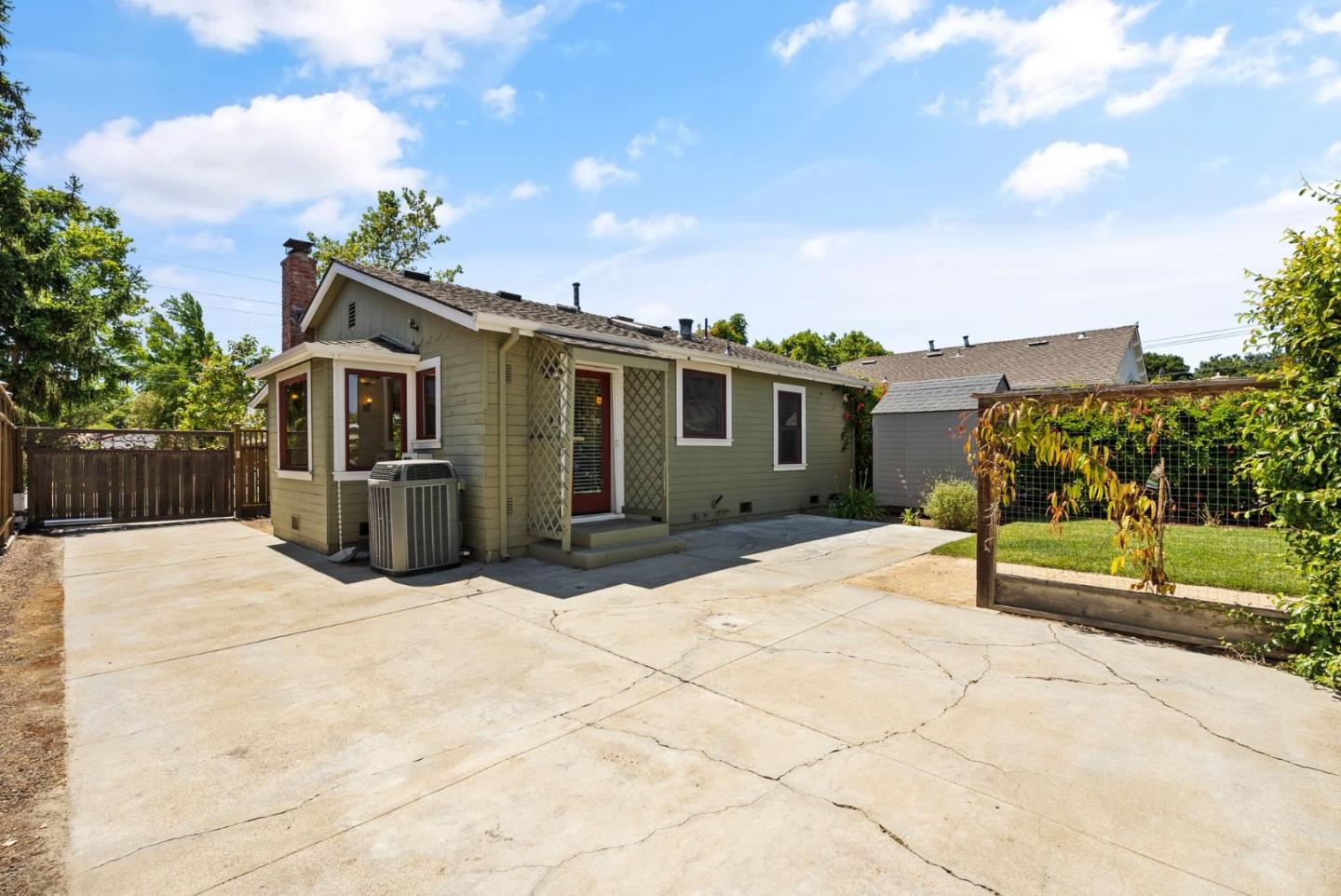 Detail Gallery Image 35 of 57 For 870 N 5th St, San Jose,  CA 95112 - 2 Beds | 1 Baths