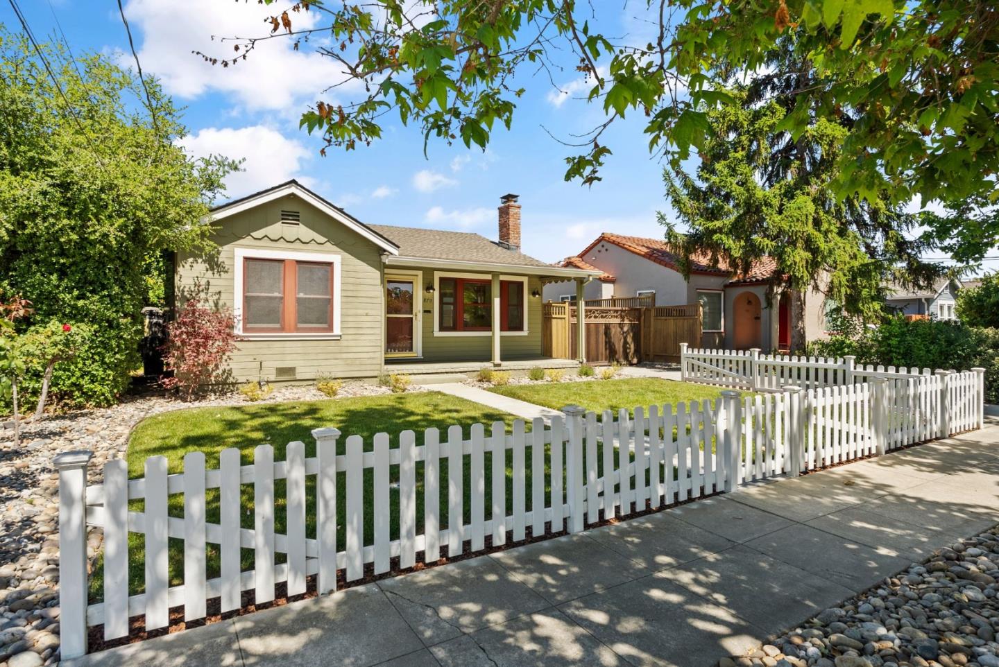 Detail Gallery Image 5 of 57 For 870 N 5th St, San Jose,  CA 95112 - 2 Beds | 1 Baths