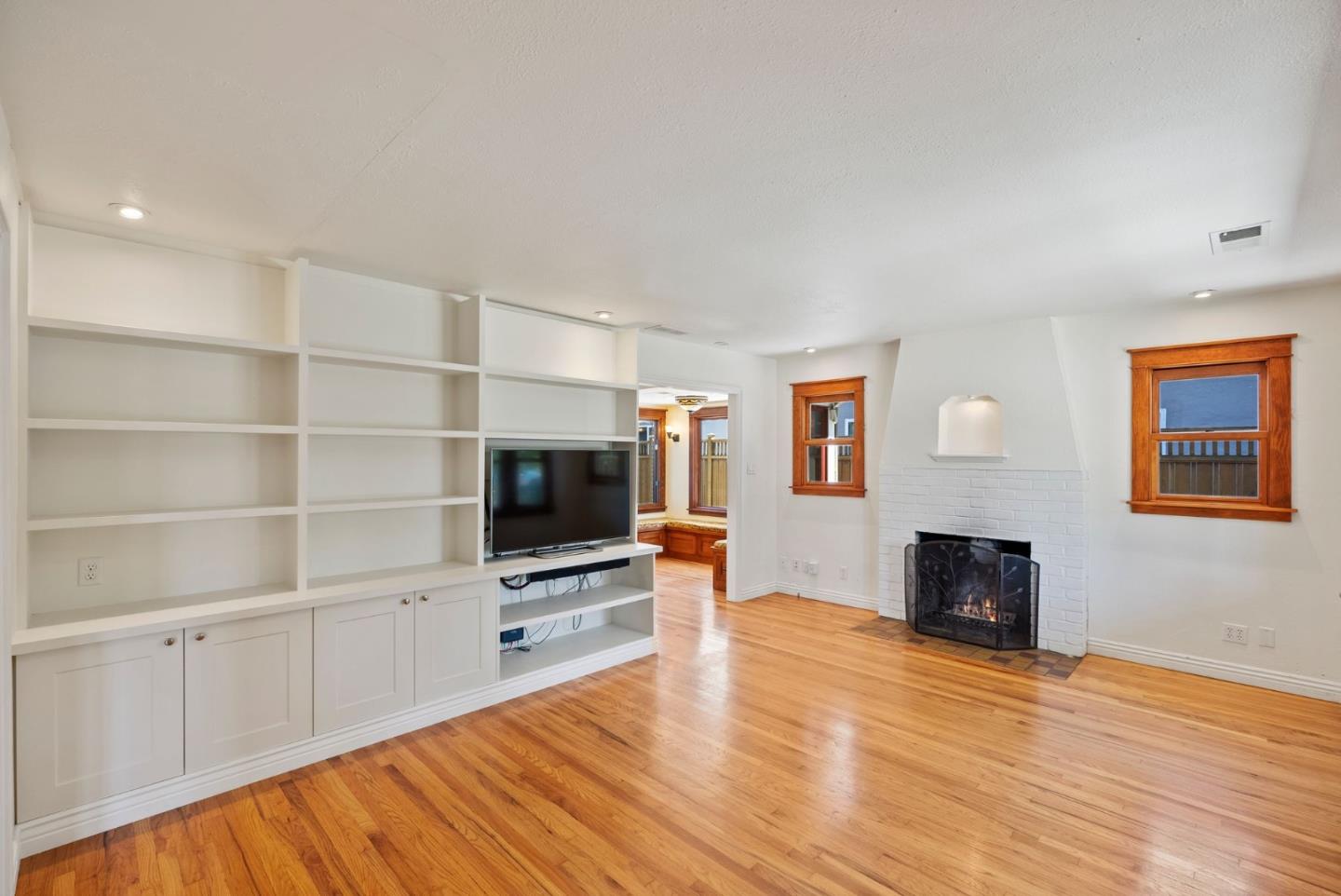 Detail Gallery Image 9 of 57 For 870 N 5th St, San Jose,  CA 95112 - 2 Beds | 1 Baths