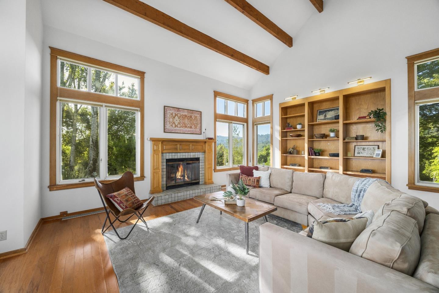 Detail Gallery Image 12 of 56 For 341 Hawk Ridge Ln, Watsonville,  CA 95076 - 4 Beds | 3 Baths