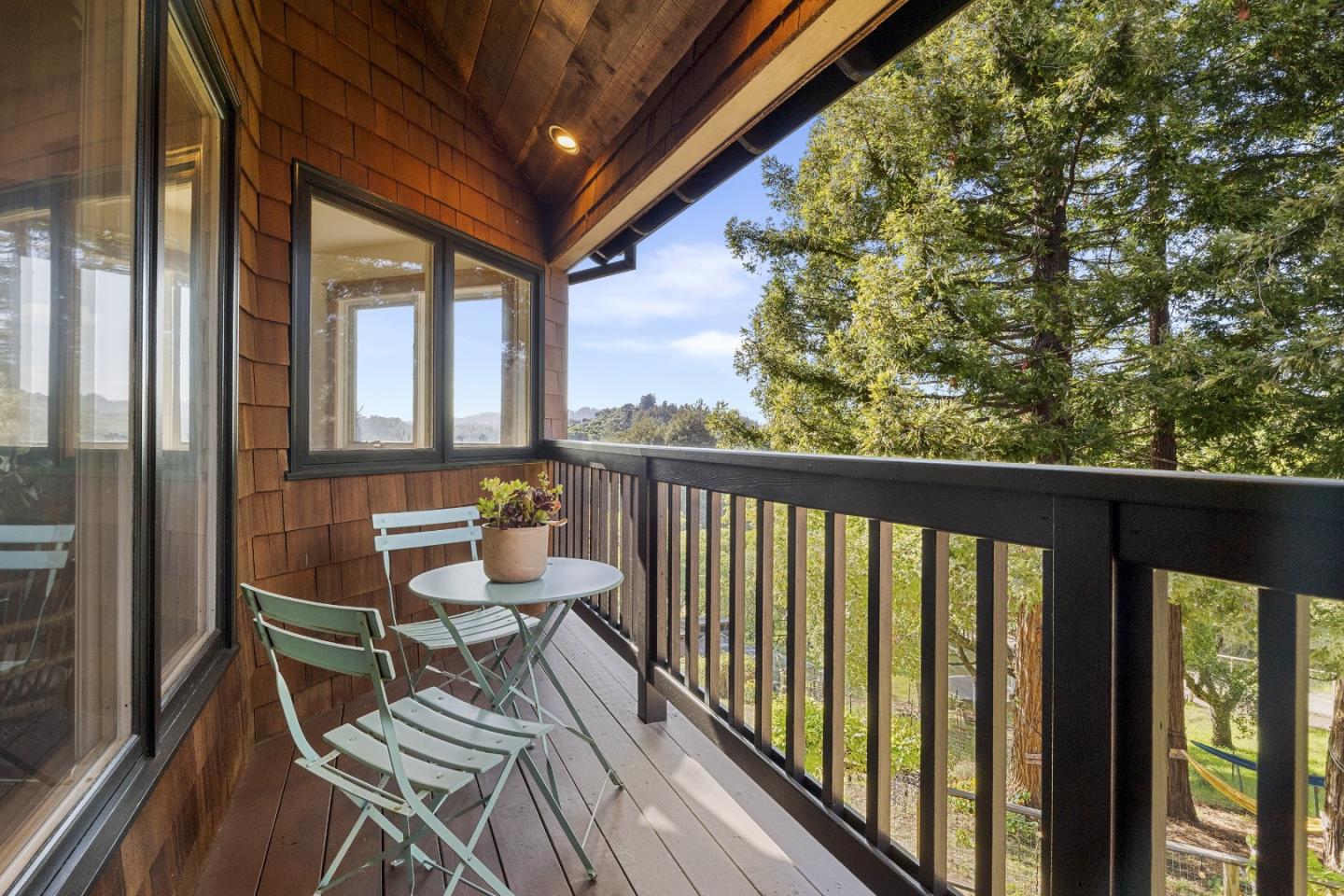 Detail Gallery Image 26 of 56 For 341 Hawk Ridge Ln, Watsonville,  CA 95076 - 4 Beds | 3 Baths