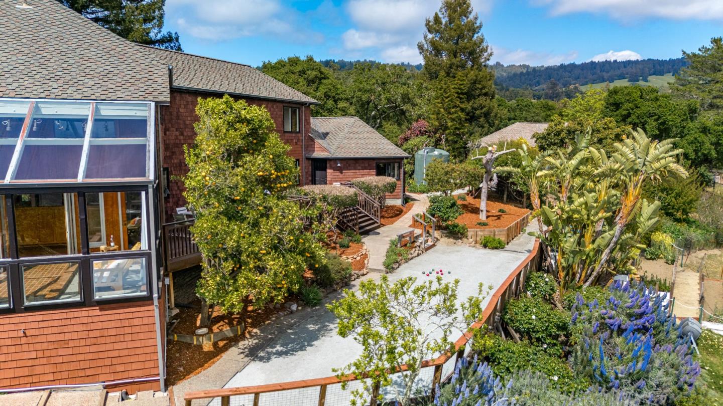 Detail Gallery Image 44 of 56 For 341 Hawk Ridge Ln, Watsonville,  CA 95076 - 4 Beds | 3 Baths