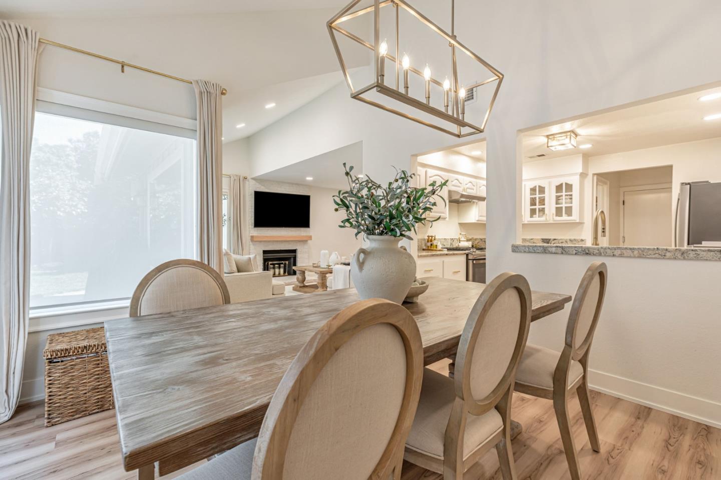 Detail Gallery Image 20 of 53 For 17510 Carriage Lamp Way, Morgan Hill,  CA 95037 - 3 Beds | 2/1 Baths