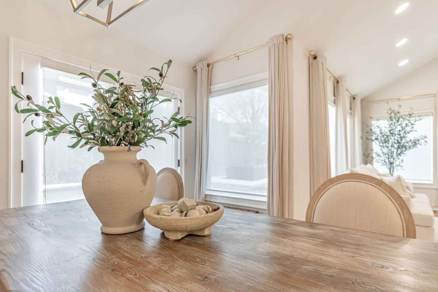 Detail Gallery Image 21 of 53 For 17510 Carriage Lamp Way, Morgan Hill,  CA 95037 - 3 Beds | 2/1 Baths