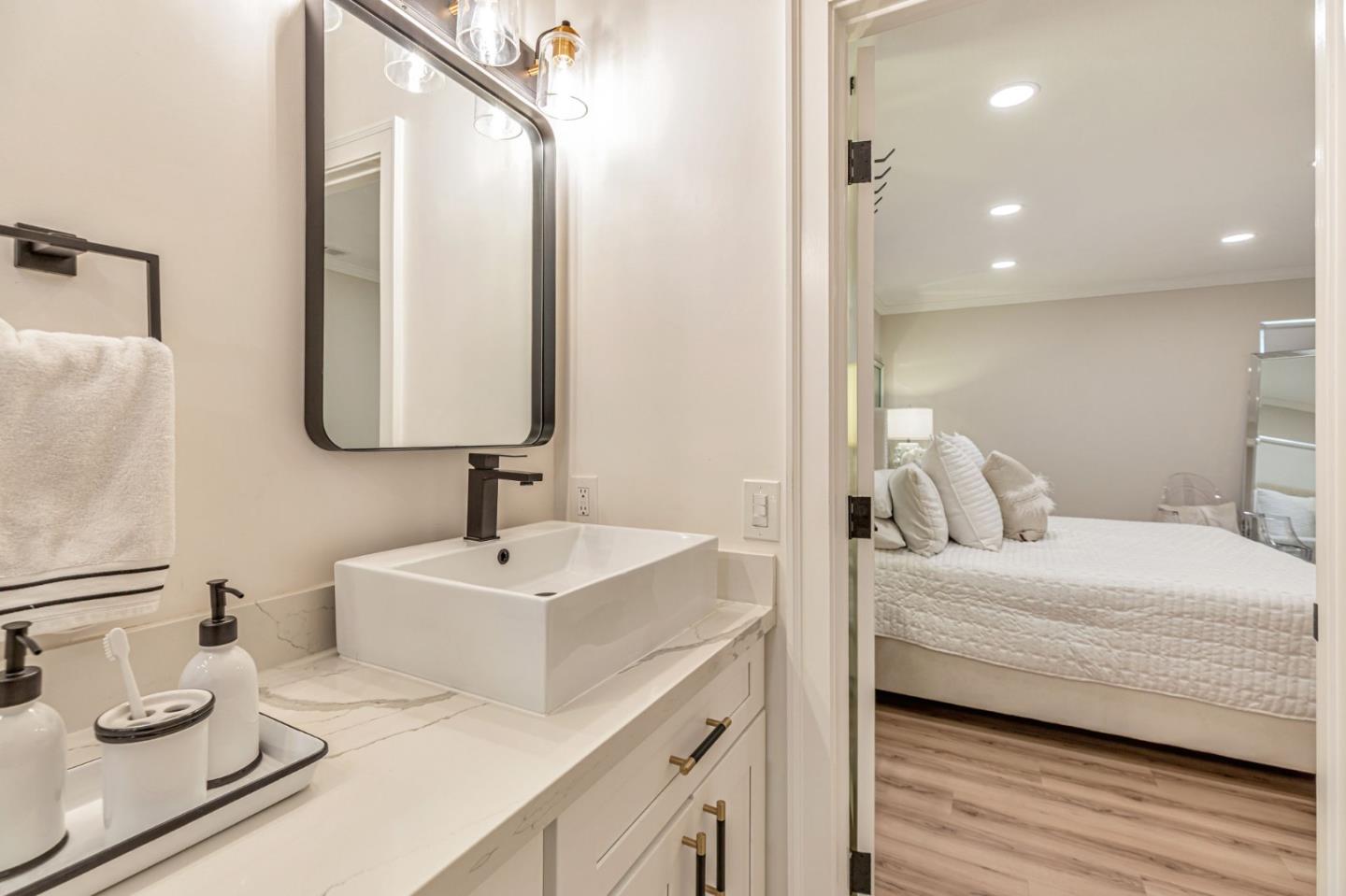 Detail Gallery Image 27 of 53 For 17510 Carriage Lamp Way, Morgan Hill,  CA 95037 - 3 Beds | 2/1 Baths