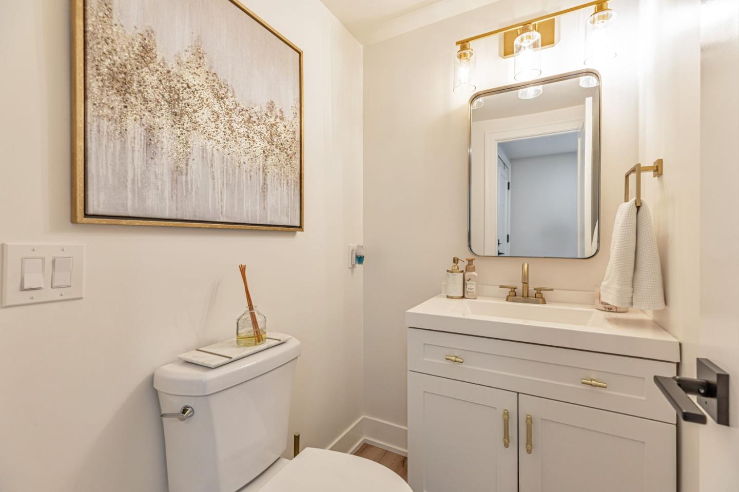 Detail Gallery Image 36 of 53 For 17510 Carriage Lamp Way, Morgan Hill,  CA 95037 - 3 Beds | 2/1 Baths