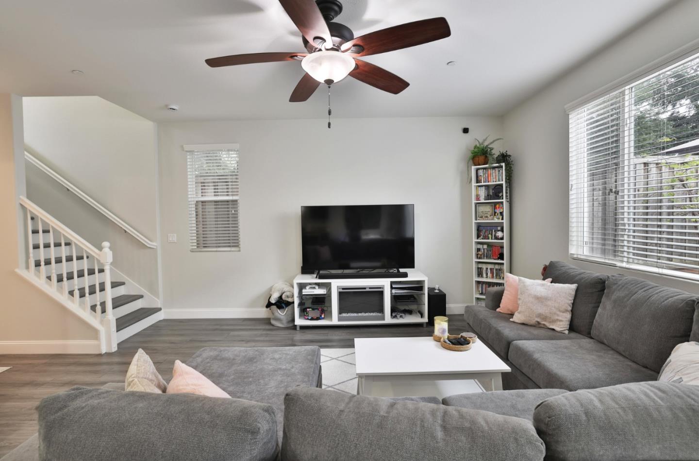 Detail Gallery Image 10 of 30 For 8 Sturla Way, Gilroy,  CA 95020 - 3 Beds | 2/1 Baths