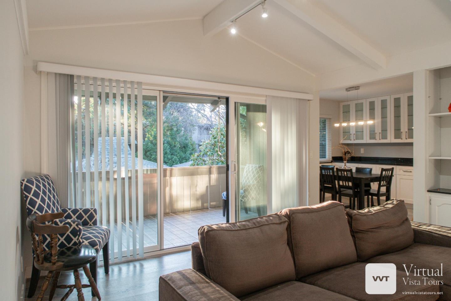 Detail Gallery Image 20 of 41 For 14333 Saratoga Ave #14,  Saratoga,  CA 95070 - 2 Beds | 2 Baths