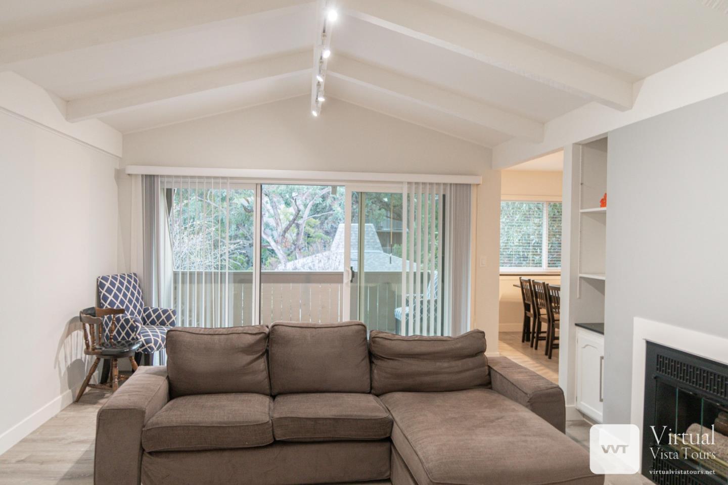 Detail Gallery Image 37 of 41 For 14333 Saratoga Ave #14,  Saratoga,  CA 95070 - 2 Beds | 2 Baths