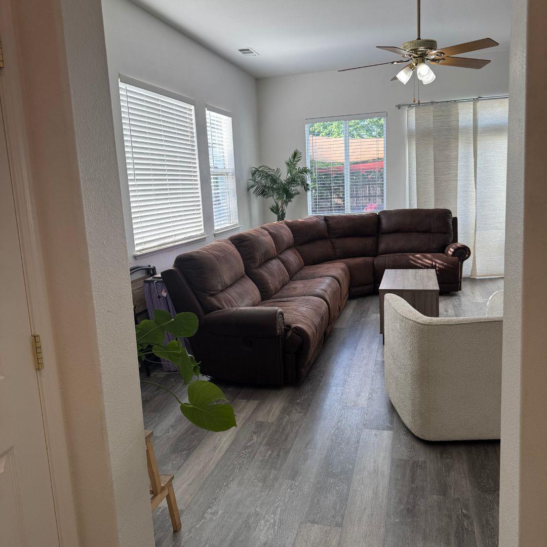 Detail Gallery Image 3 of 22 For 1443 Dylan Creek Drive, Patterson,  CA 95363 - 3 Beds | 2 Baths