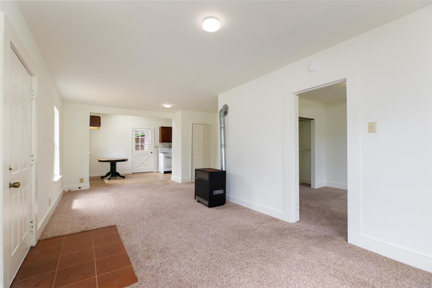 Detail Gallery Image 13 of 41 For 723 Pine St, Santa Cruz,  CA 95062 - – Beds | – Baths