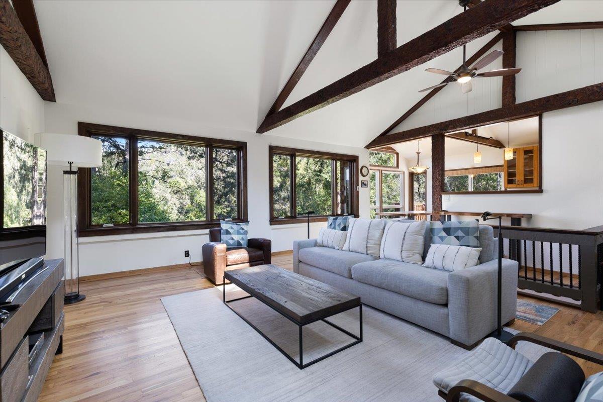 Detail Gallery Image 5 of 37 For 21565 Old Mine Rd, Los Gatos,  CA 95033 - 4 Beds | 2 Baths