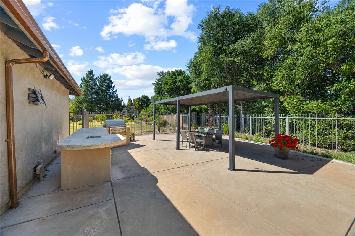 Detail Gallery Image 61 of 92 For 20811 Norada Ct, Saratoga,  CA 95070 - 4 Beds | 3 Baths