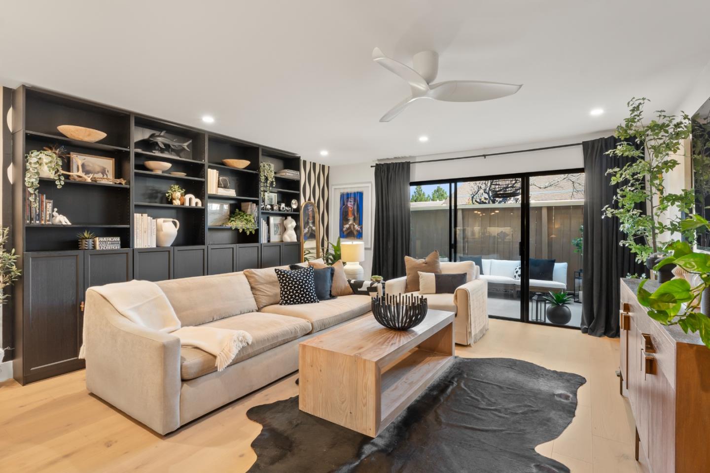 Detail Gallery Image 15 of 30 For 1687 Bayridge Way #104,  San Mateo,  CA 94402 - 2 Beds | 2 Baths